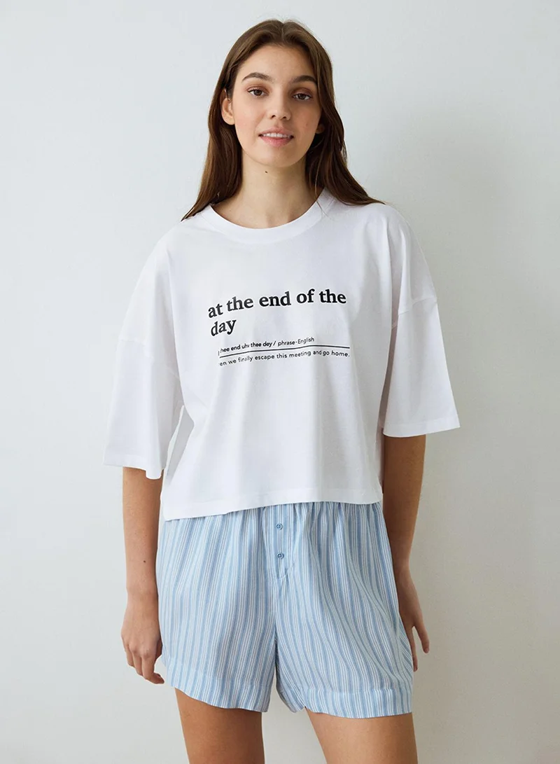Lilah Typographic Crop T-Shirt White