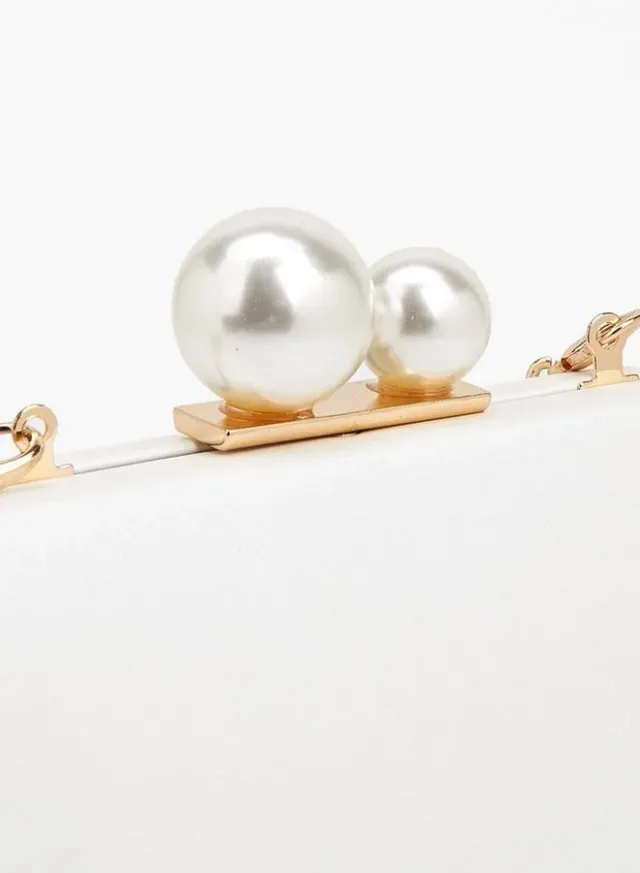 Pearl Clutch With Detachable Shoulder Chain Ramadan Collection – image 4