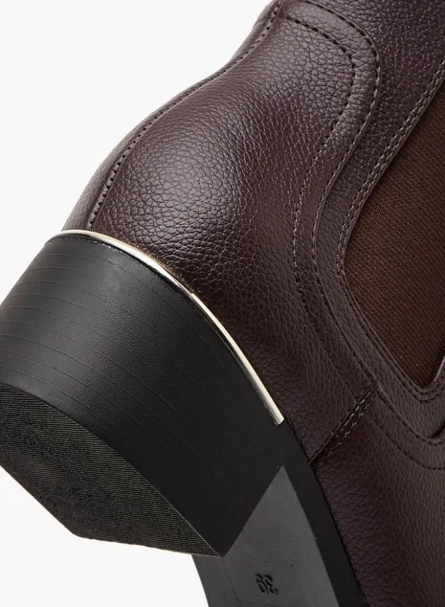 Flora Bella Block Heel Chelsea Boots – image 5