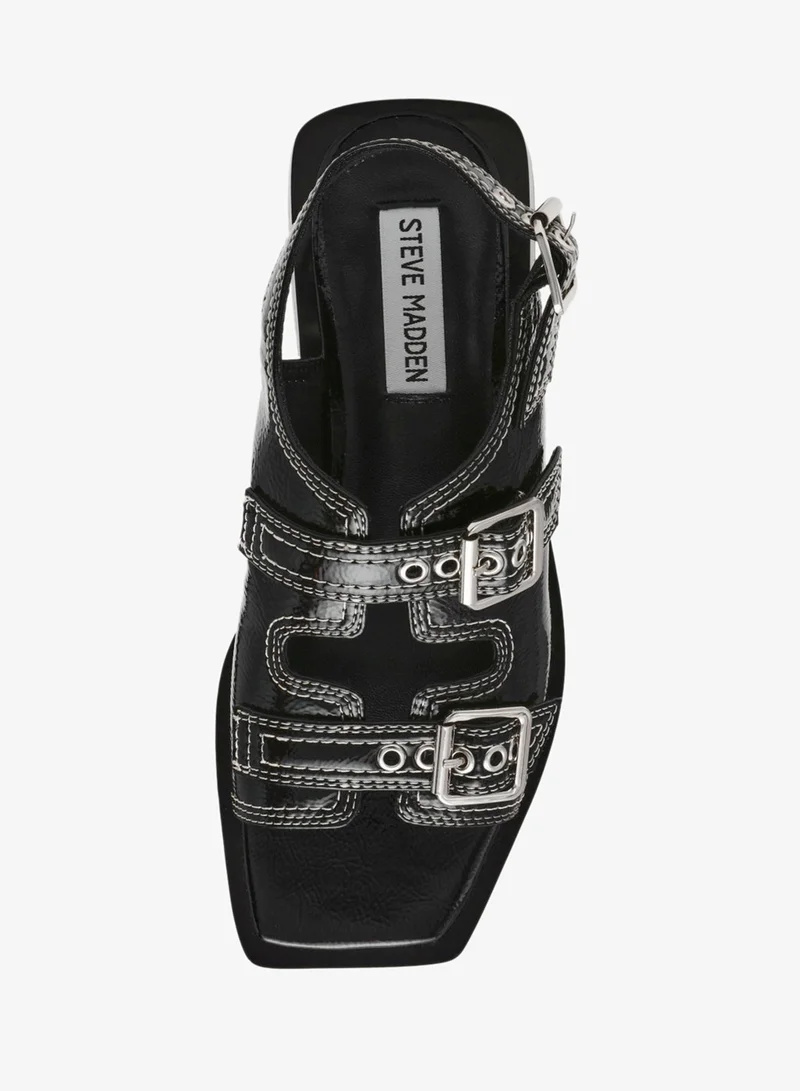 صندل Steve Madden Gen Z من الجلد اللامع المجعد أسود