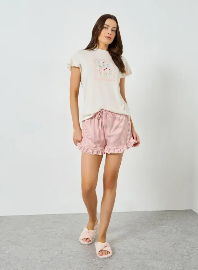 مجموعة من شورت بكشكش وتيشيرت بطبعة زهور وأكمام بكشكش – صورة 2