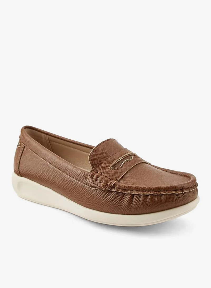 Women's Cutout Slip-On Loafers Brown