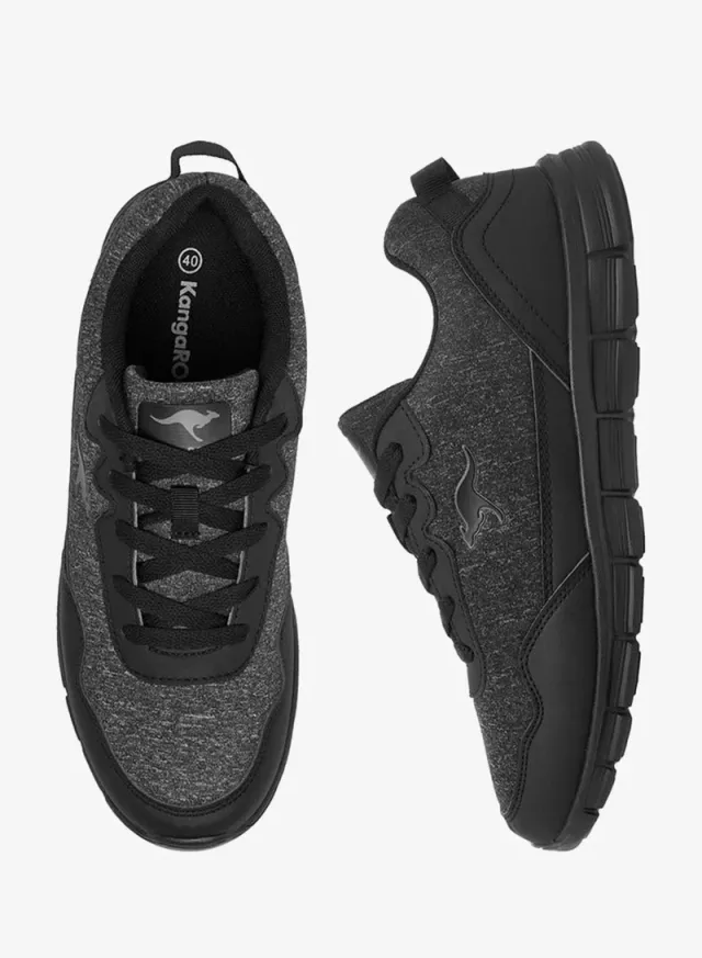 Women's Embroidered Logo Sports Shoes Black
