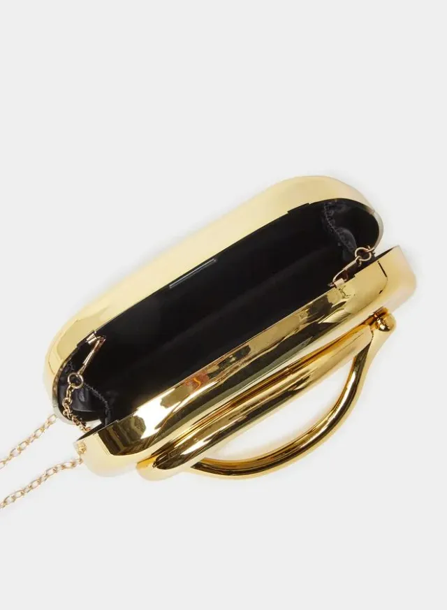 Smooth Chain Strap Clutch Metallic – image 4