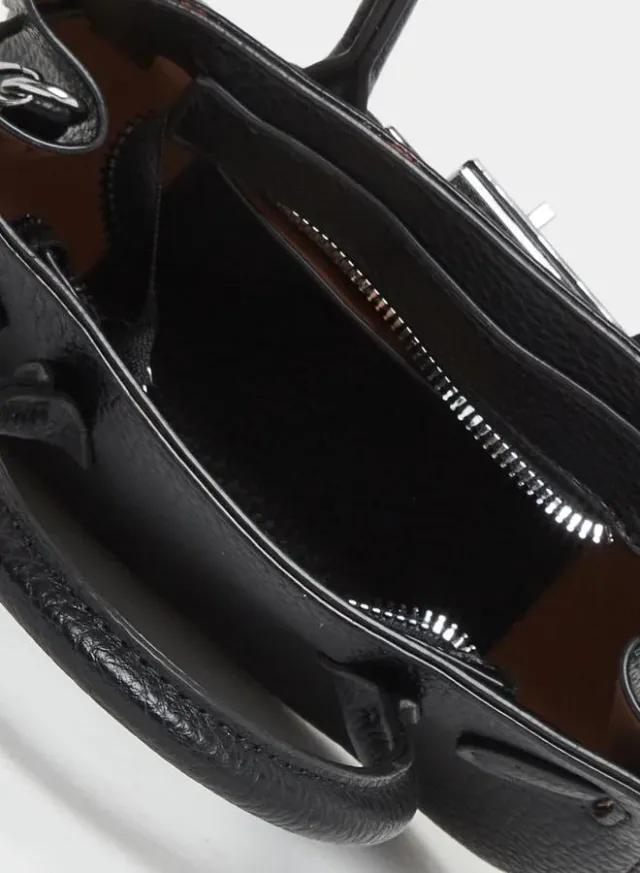 Styli Dual Handle Handbag with Heart Drop – image 4