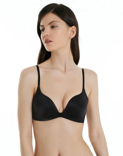 Isla & Evie Everyday Wireless Plunge Bra Black