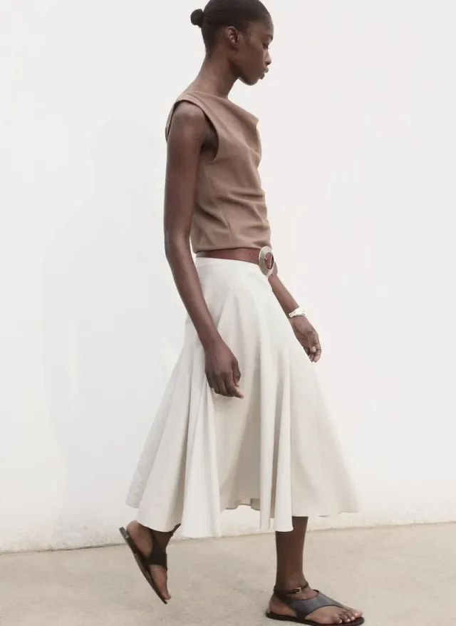 Pleated Midi Skirt – image 3