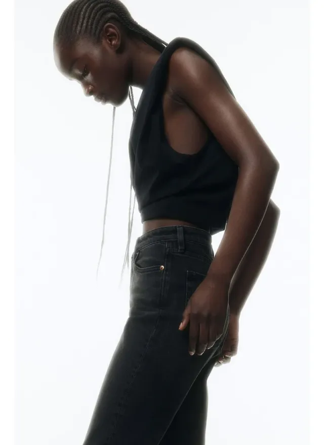High-Rise Slim Straight Ankle Jeans – image 3