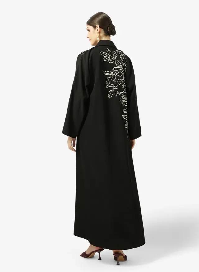 Black Floral Embroidered Abaya with Wide Lapel and Open Front – image 2