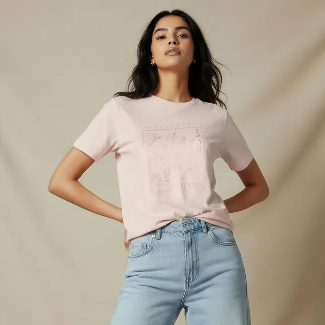 تي شيرت من القطن بقصة عادية مطرزة من Lee Cooper – صورة 5