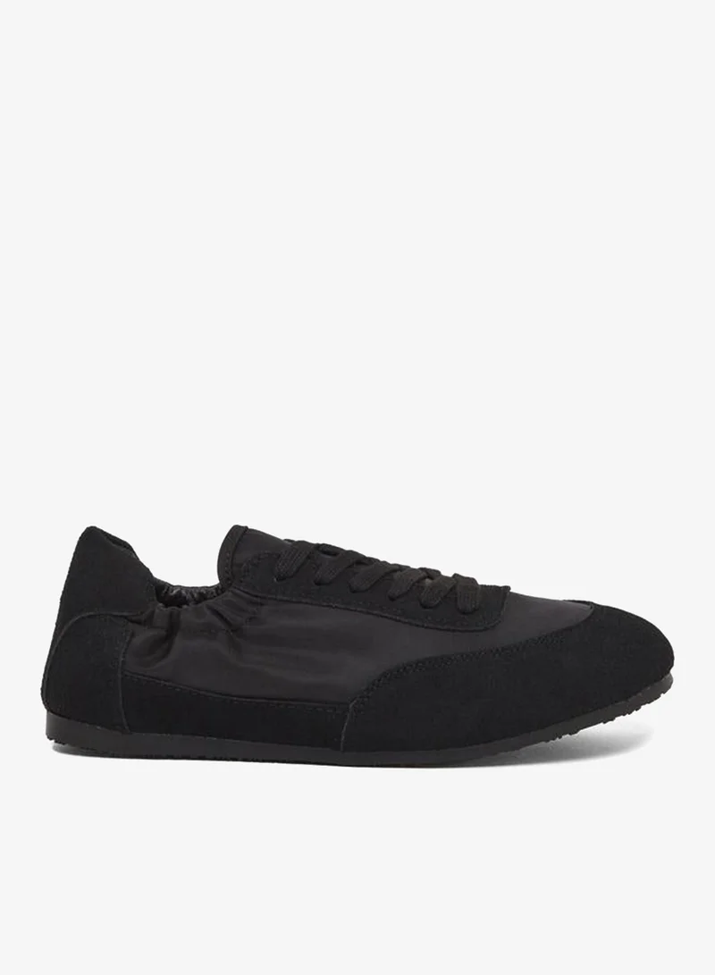 Women's Elastic Slip-On Shoes Black