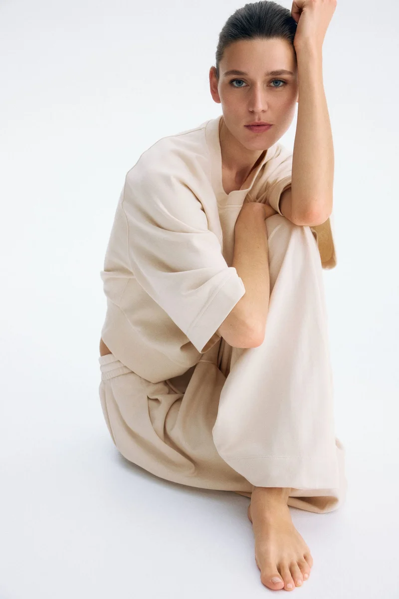 Sweatshirt Pale Beige