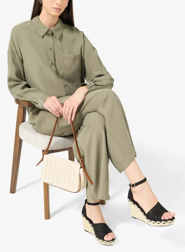 High Wedge Sandals – image 5