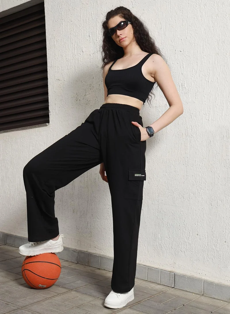 Women's Black Cotton Blend Printed Full Length Cargo Regular Fit Trouser