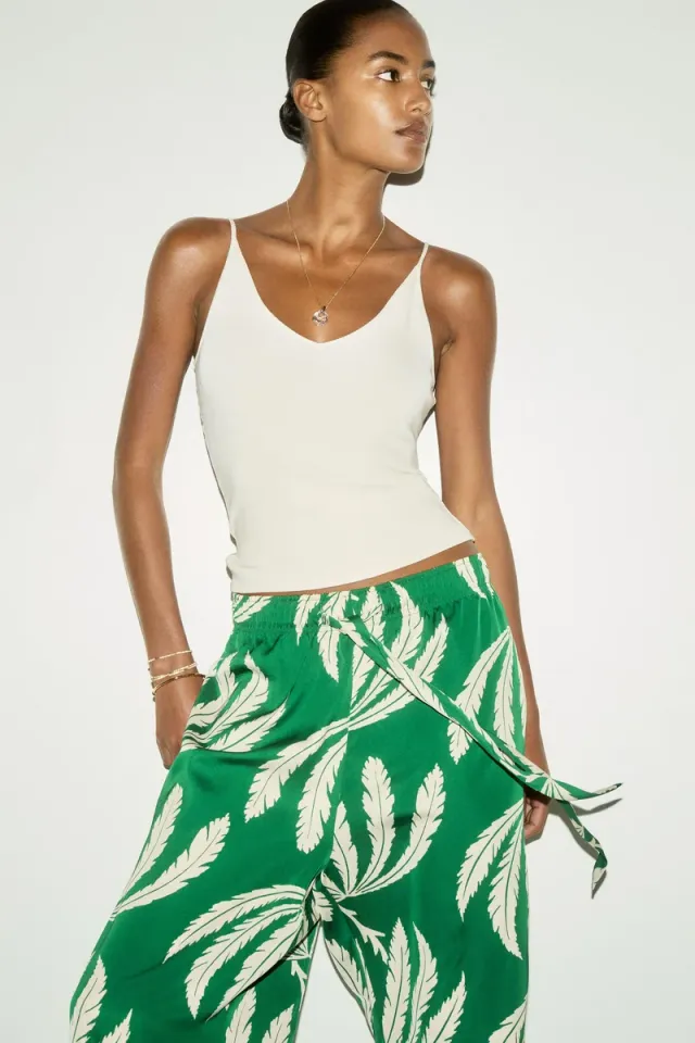 Green Floral Print Wide-Leg High-Rise Drawstring Trousers – image 4