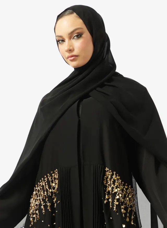عباية مزينة مع شيلة سوداء – صورة 3
