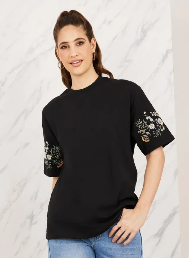 Oversized Embroidered Longline T-Shirt
