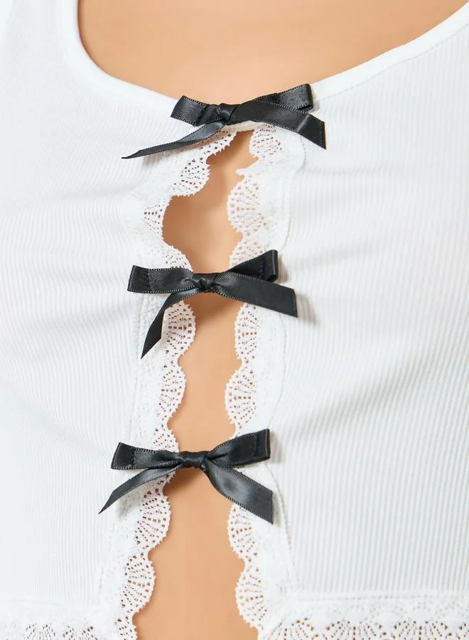 Bow Detail Lace Trim Slit Camisole and Brief Set White