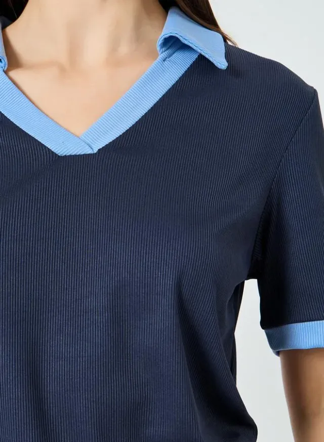 Contrast Trim V-Neck Knit T-Shirt Navy Blue – image 4