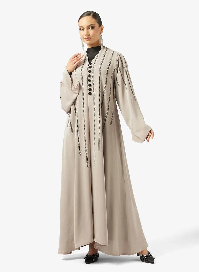 عباية مفتوحة مزينة