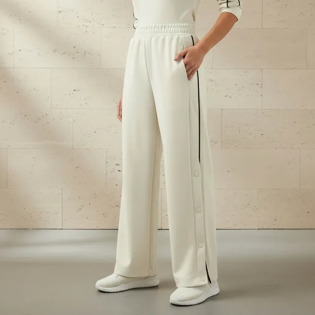 Women's Regular Fit Button Detail Joggers Cream