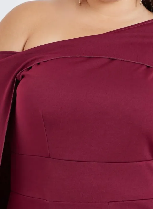 Plus Size Cape Sleeve Slit Maxi Dress – image 4