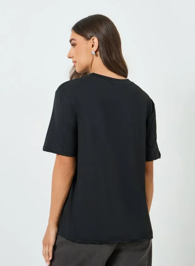 Women's Oversized Rose Crystal T-Shirt Black – image 4