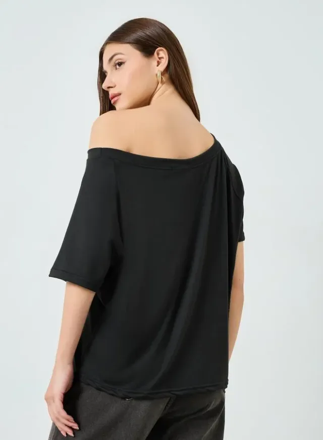 One-Shoulder Oversized T-Shirt Black – image 4