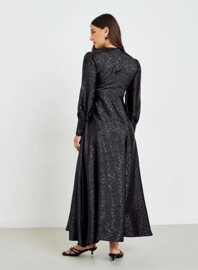 Jacquard Slit Sleeve Maxi Dress – image 5