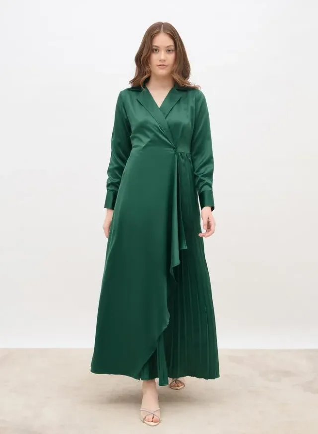 Styli Satin Pleated Wrap Maxi Dress Emerald Green – image 2