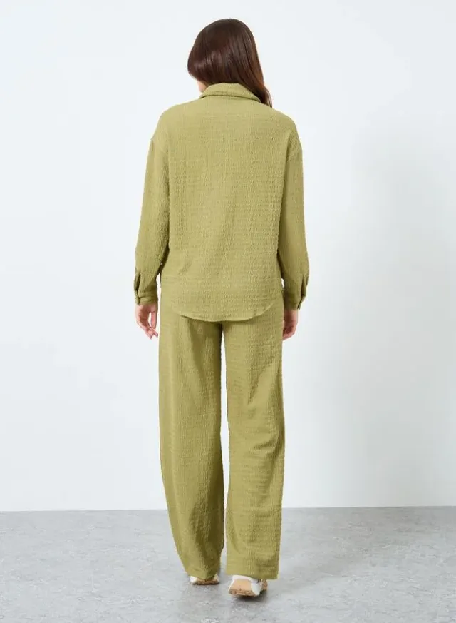 Olive Textured Longline Shirt and Pants Co-Ord Set for Women – image 5