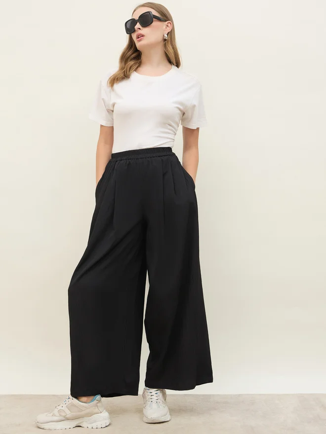 Styli Solid Mid Rise Wide Leg Pants Black