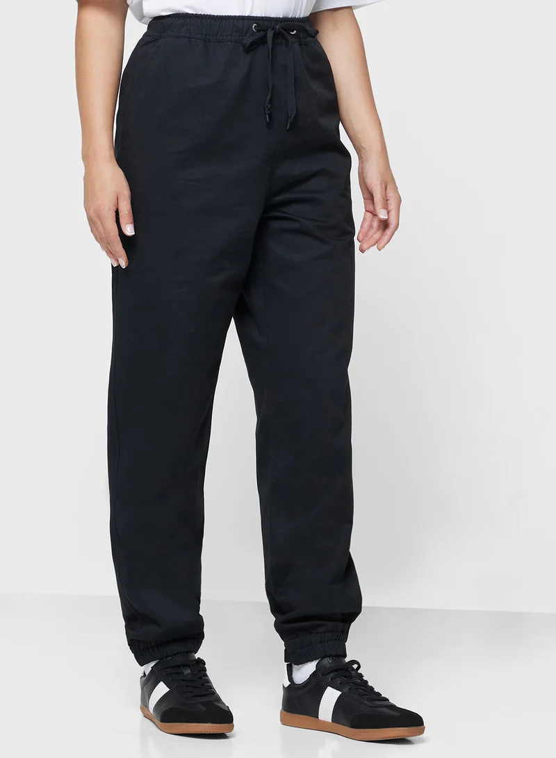 Commercial Jogger Black