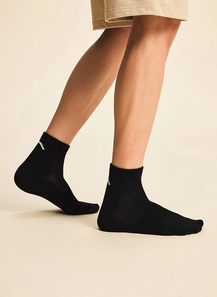 3-Pack Unisex Cross Training Sports Socks Black
