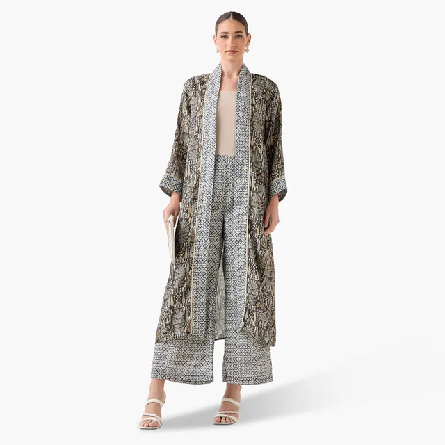 Relaxed Fit Printed Open Front Long Sleeve Shawl Cardigan – image 5
