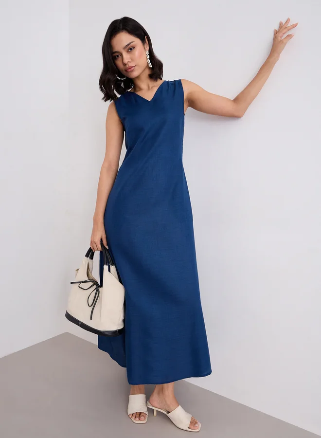 Styli Solid Sleeveless A-Line Maxi Dress Dark Blue