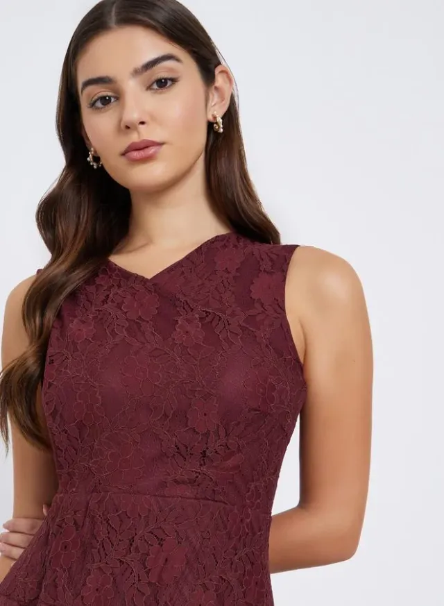 Polyester Midi Dress with Ruched Waist Detail – image 3