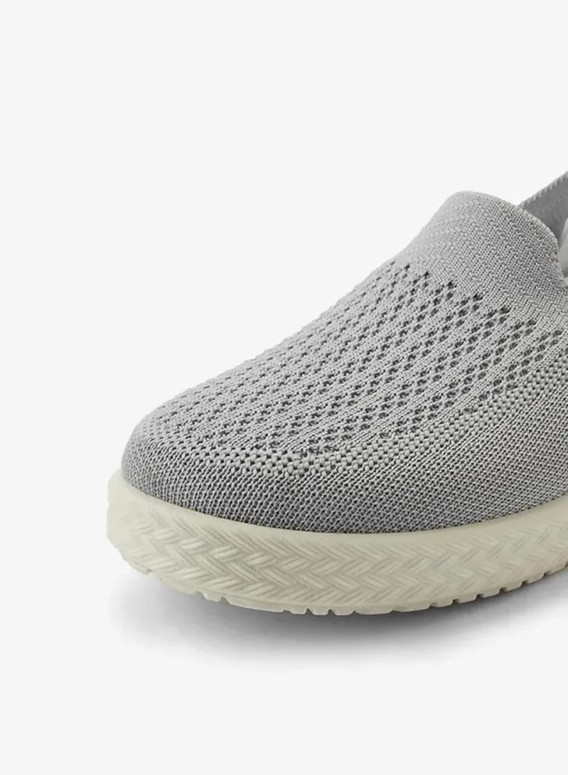 Women's Slip-On Sports Shoes – image 4