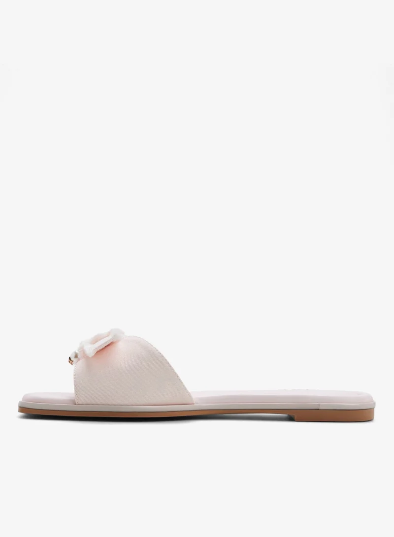 Women's Flat Sandals