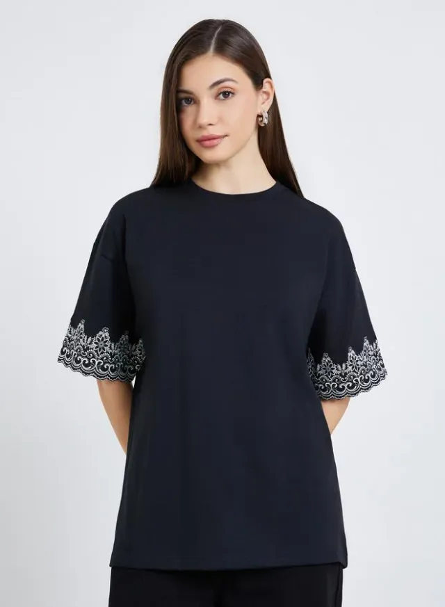 Women's Oversized Embroidered Sleeve T-Shirt Black