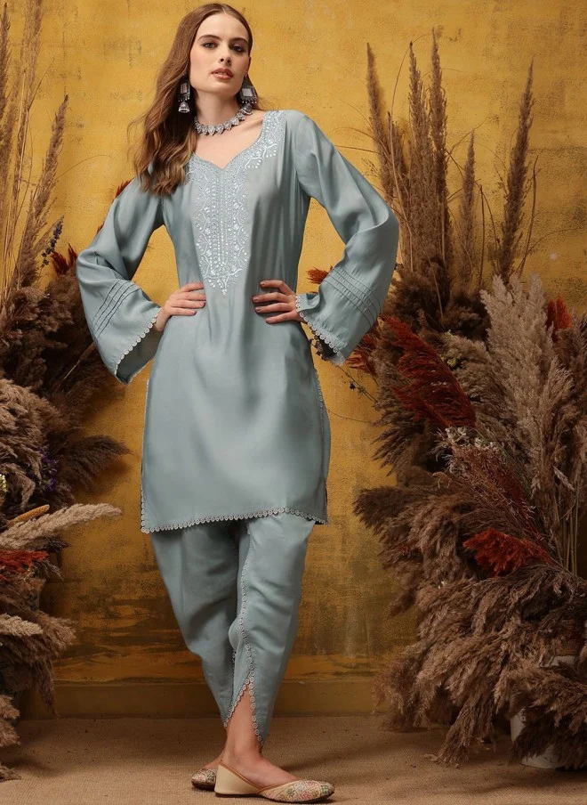 Floral Embroidered Kurta Dhoti Set