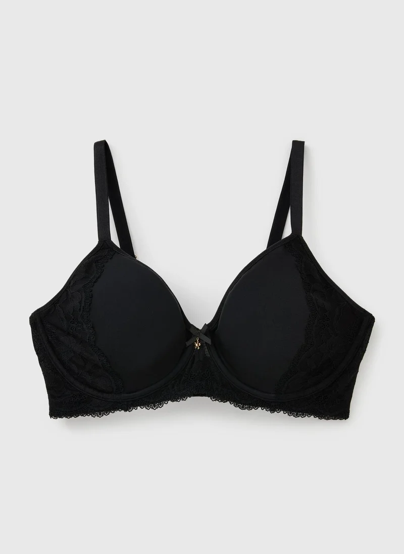 DD+ Black Lace Comfort Minimise Bra