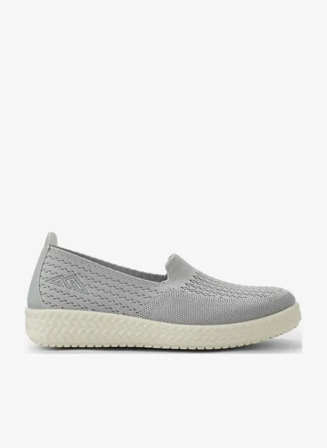 Women's Slip-On Sports Shoes – image 3