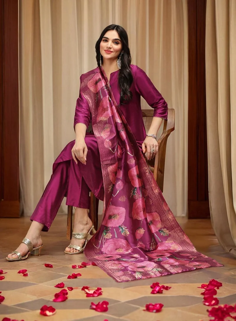Women's Embellished Straight Kurta Set Wine