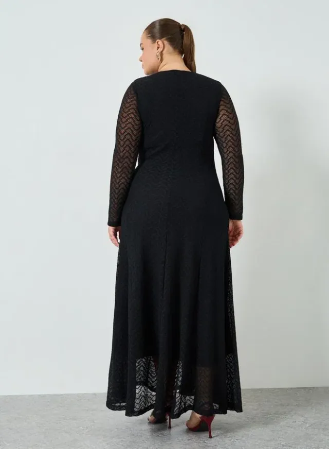 Plus Size Lace A-Line Maxi Dress Black – image 5