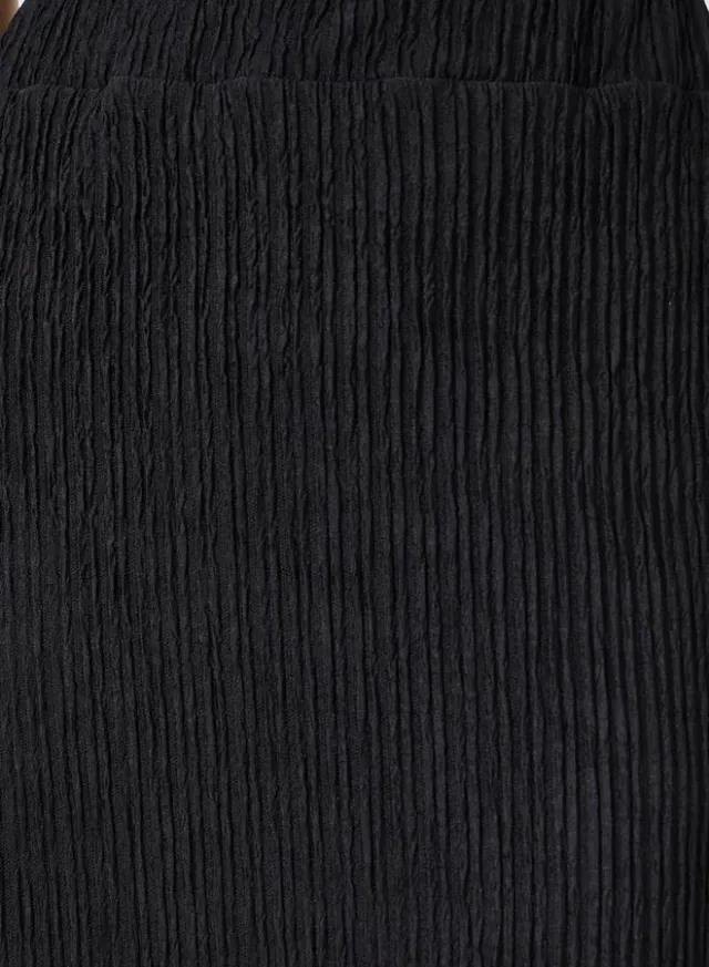 Textured Midi Skirt Black – image 3