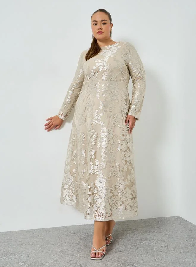 Plus Size Lace Long Sleeve Maxi Dress Wheat