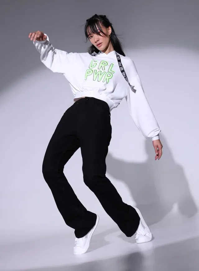 Women’s Black Jeans – Timeless Classic Fit, Stretch Denim, Trendy Everyday Fashion Staple – image 5