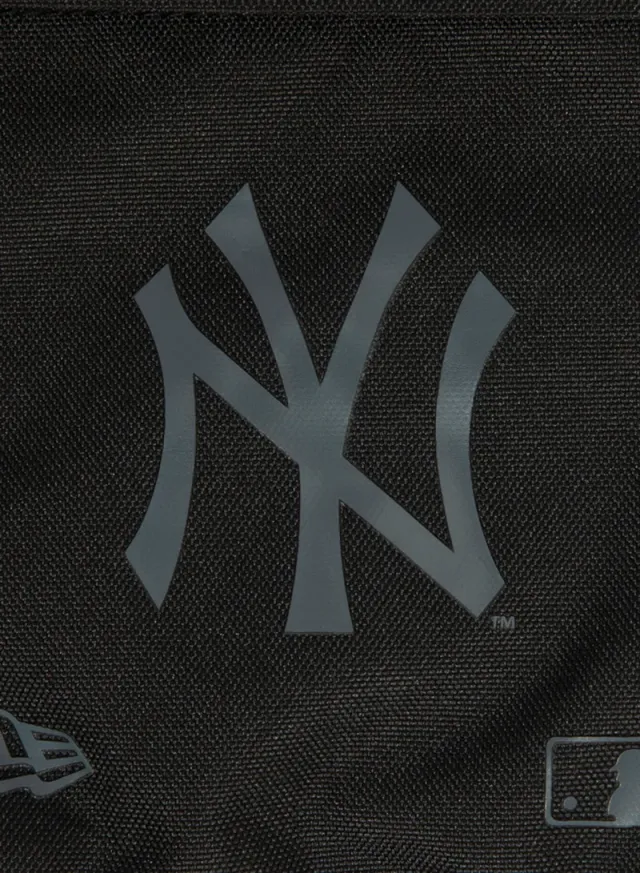 MLB New York Yankees Crossbody Bag – image 3
