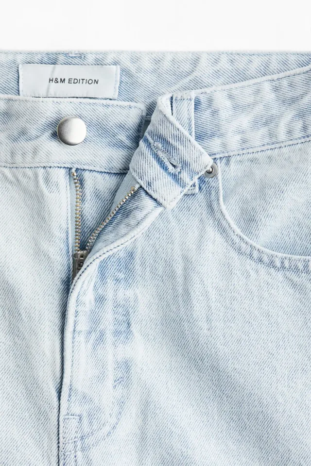 High-Rise Flared Jeans – image 4